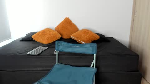 Snapshot of frankmyles01 chatting on February 1, 7:23 pm frank online show from February 1, 7:23 pm