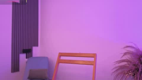 Fransheska online show from February 24, 12:03 pm