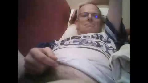 Snapshot of franznaked chatting on March 15, 10:38 pm Frantz online show from March 15, 10:38 pm