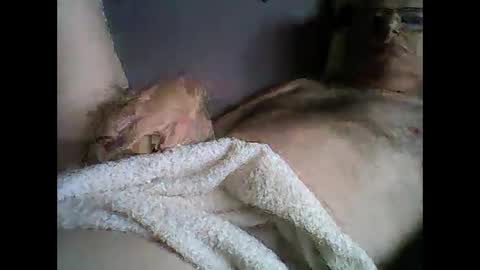 Snapshot of franznaked chatting on May 24, 1:05 pm Frantz online show from May 24, 1:05 pm
