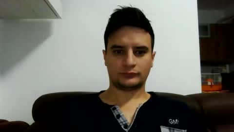 Snapshot of fraromeo2 chatting on November 24, 8:03 am fraromeo2 online show from November 24, 8:03 am