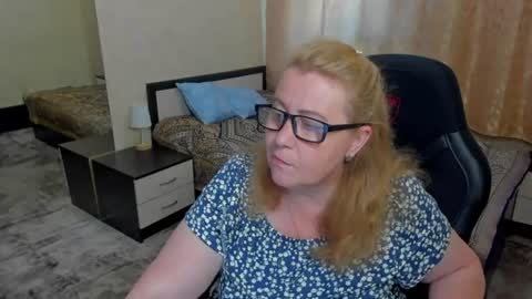 FrauMartha online show from June 19, 12:53 pm
