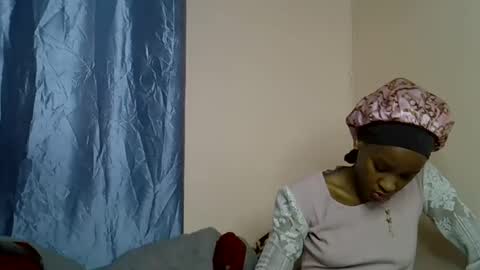 Snapshot of freakie_sissy chatting on October 28, 7:16 pm kiki online show from October 28, 7:16 pm