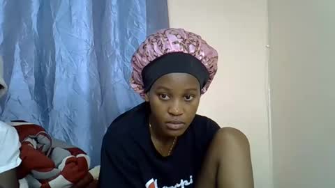 Snapshot of freakie_sissy chatting on November 3, 5:58 pm kiki online show from November 3, 5:58 pm