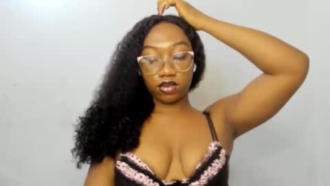 Snapshot of freaky_ebonygirl chatting on October 1, 6:41 am Freaky ebonygirl online show from October 1, 6:41 am