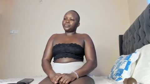 Snapshot of freaky_maria chatting on January 13, 4:50 am Maria online show from January 13, 4:50 am