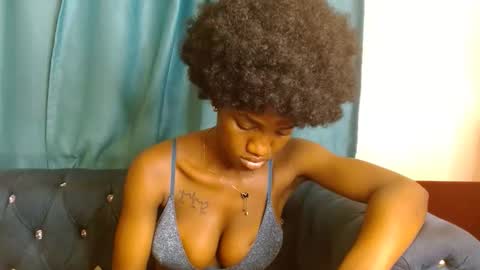 Snapshot of freaky_shamzzy chatting on September 23, 6:33 pm shamika online show from September 23, 6:33 pm