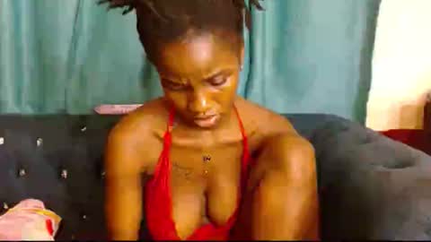 Snapshot of freaky_shamzzy chatting on September 28, 6:24 pm shamika online show from September 28, 6:24 pm