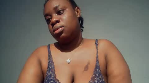 freaky slut5 online show from December 21, 4:08 am