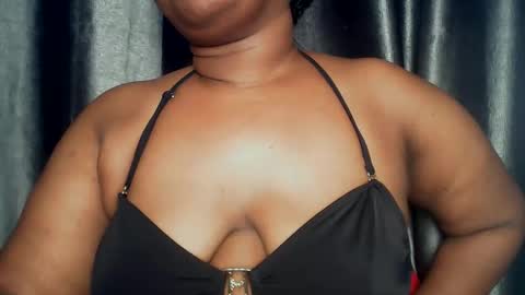 freaky slut5 online show from March 19, 4:38 am
