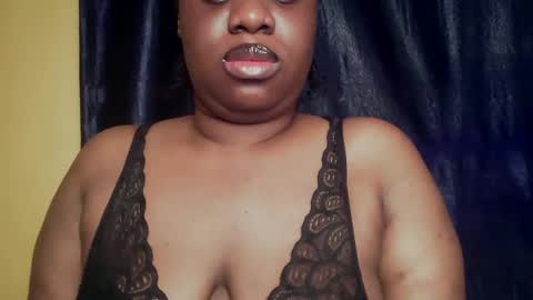 Snapshot of freaky_slut5 chatting on May 24, 4:28 am freaky slut5 online show from May 24, 4:28 am
