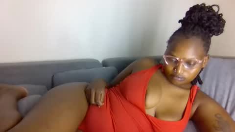 freakylittlemissy online show from November 15, 11:54 pm