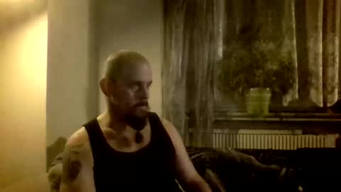 frecherkerl88007 online show from January 12, 9:20 pm