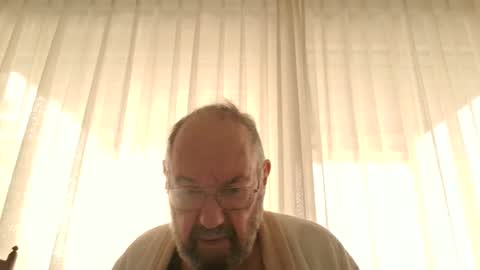 David Fredal online show from December 2, 8:52 am