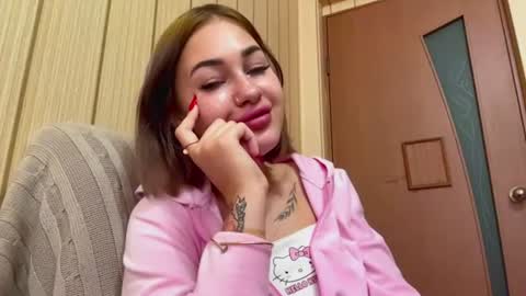 Emma online show from July 28, 11:17 am