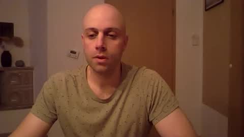 Snapshot of freddow chatting on November 22, 8:08 pm freddow online show from November 22, 8:08 pm