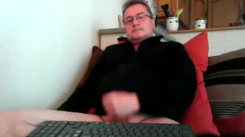 Snapshot of freddy9509 chatting on June 11, 4:05 pm freddy9509 online show from June 11, 4:05 pm