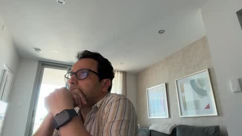 Snapshot of fredmarsone chatting on January 15, 4:39 am fredmarson online show from January 15, 4:39 am
