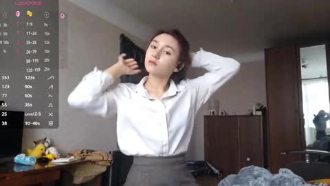 Snapshot of fredmurrietta chatting on November 12, 9:32 am Mia online show from November 12, 9:32 am