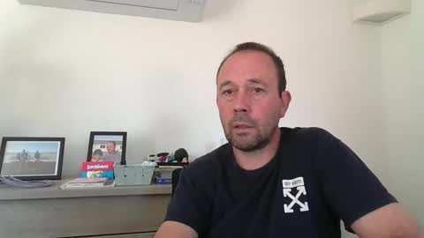fredodu41 online show from May 9, 10:53 am