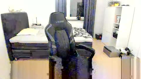 Fredrik online show from November 27, 6:32 pm