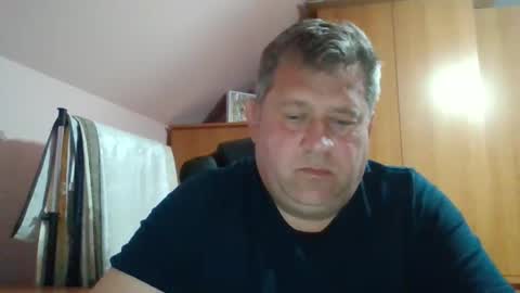 Snapshot of freeboy80180 chatting on October 27, 4:22 pm freeboy80180 online show from October 27, 4:22 pm