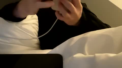 Snapshot of freeworldtoday chatting on November 5, 2:11 am freeworldtoday online show from November 5, 2:11 am