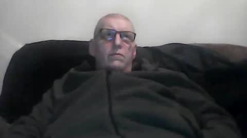 Snapshot of frefredo chatting on January 18, 8:45 pm fred online show from January 18, 8:45 pm