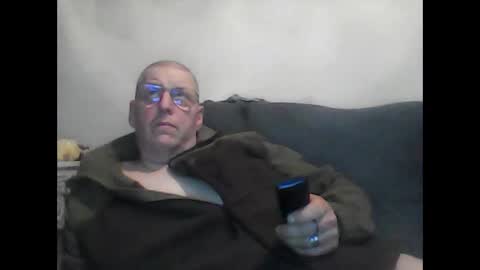 Snapshot of frefredo chatting on March 16, 7:29 pm fred online show from March 16, 7:29 pm