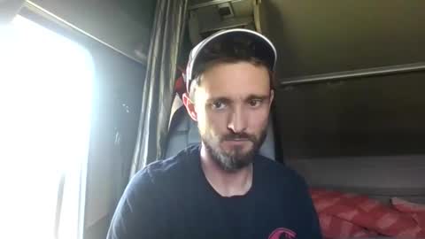Snapshot of french_truck chatting on May 18, 1:06 pm french_truck online show from May 18, 1:06 pm