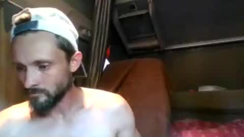 Snapshot of french_truck chatting on July 7, 6:45 pm french_truck online show from July 7, 6:45 pm