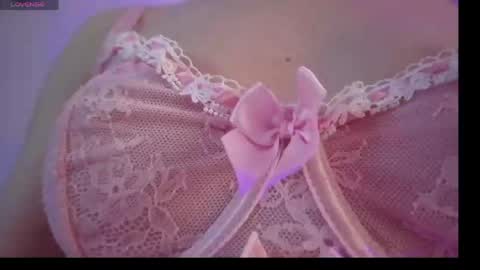 frenchbarbie26 online show from April 28, 1:26 am