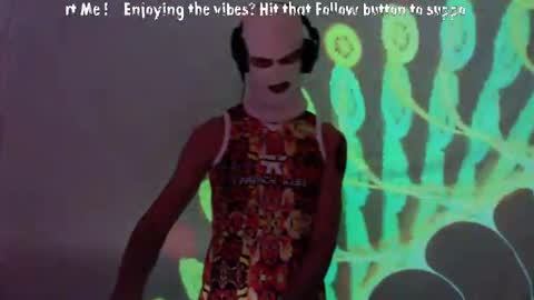 Snapshot of frenchkissdjfk chatting on December 18, 4:57 pm frenchkissdjfk online show from December 18, 4:57 pm