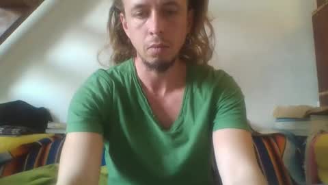 frenchyshy_ online show from March 30, 2:18 pm