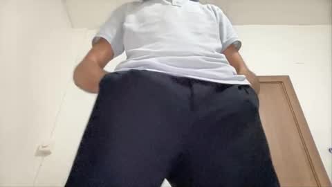 freshman  imonyou98 online show from November 11, 4:18 pm