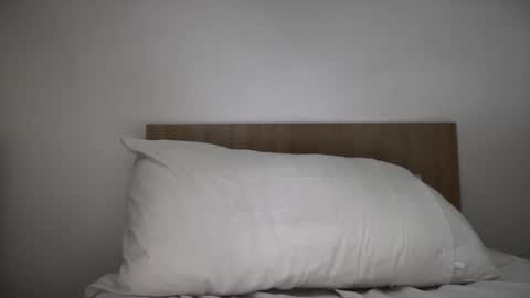 Snapshot of freshmanxxl chatting on November 17, 3:29 pm freshman imonyou98 online show from November 17, 3:29 pm