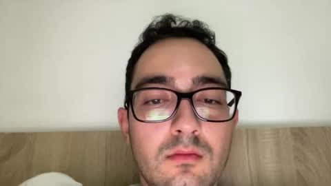 Snapshot of freshmanxxl chatting on December 17, 10:49 pm freshman imonyou98 online show from December 17, 10:49 pm