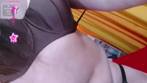 Snapshot of freshtsbigcum chatting on November 26, 6:31 pm anna online show from November 26, 6:31 pm