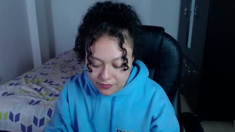 Snapshot of freud_x_louise1 chatting on January 13, 10:25 am Louise online show from January 13, 10:25 am