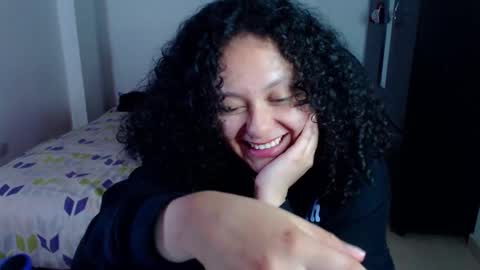 Snapshot of freud_x_louise1 chatting on January 27, 7:14 am Louise online show from January 27, 7:14 am