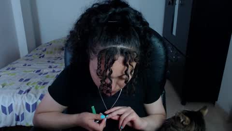 Snapshot of freud_x_louise1 chatting on March 5, 7:27 am Louise online show from March 5, 7:27 am