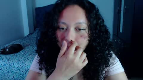 Snapshot of freud_x_louise1 chatting on August 9, 3:50 pm Louise online show from August 9, 3:50 pm