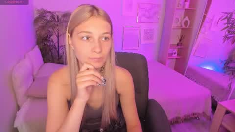 Laura online show from July 27, 8:43 am