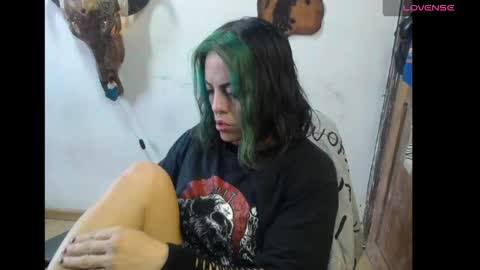Snapshot of freyaa_sorceress chatting on December 19, 1:40 pm freyaa_sorceress online show from December 19, 1:40 pm