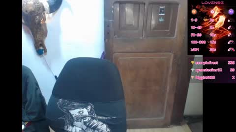 Snapshot of freyaa_sorceress chatting on December 28, 6:06 am freyaa_sorceress online show from December 28, 6:06 am
