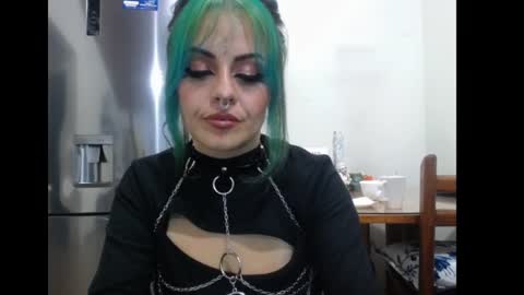 Snapshot of freyaa_sorceress chatting on January 9, 11:25 am freyaa_sorceress online show from January 9, 11:25 am