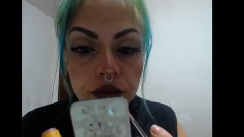 Snapshot of freyaa_sorceress chatting on January 19, 7:25 am freyaa_sorceress online show from January 19, 7:25 am