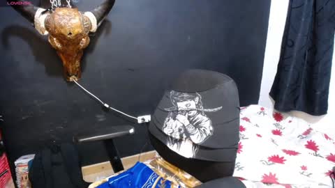 Snapshot of freyaa_sorceress chatting on February 6, 4:31 am freyaa_sorceress online show from February 6, 4:31 am