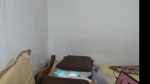 Snapshot of freyaa_sorceress chatting on February 16, 9:26 am freyaa_sorceress online show from February 16, 9:26 am