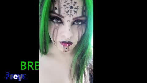 Snapshot of freyaa_sorceress chatting on March 9, 11:35 pm freyaa_sorceress online show from March 9, 11:35 pm